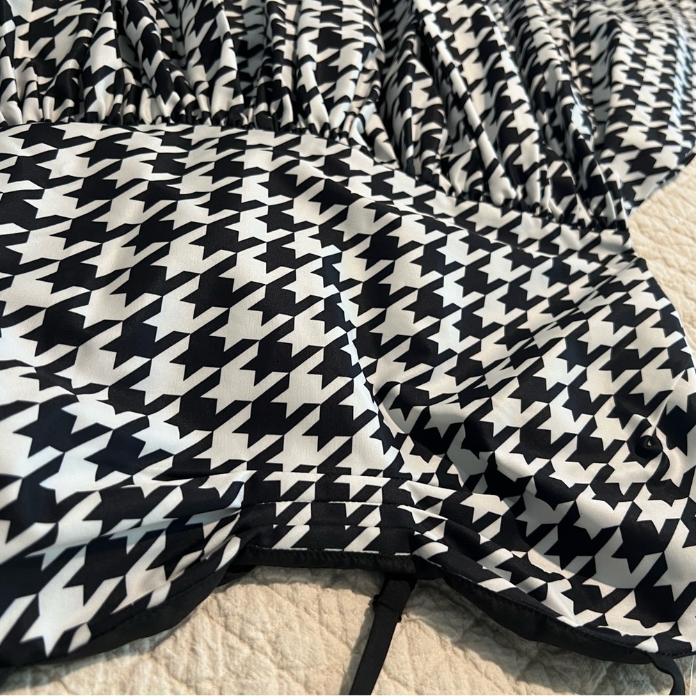 NWT Unique Vintage Black and White Houndstooth Spider Dress - Picture 9 of 11